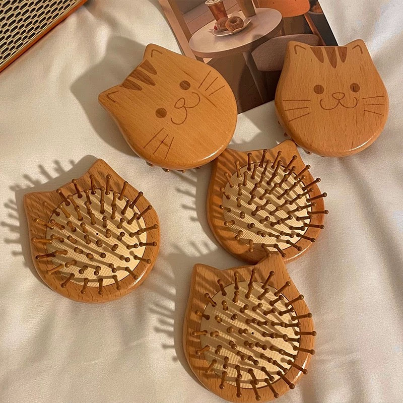 Cute Wooden Cat-Shaped Hair Brush