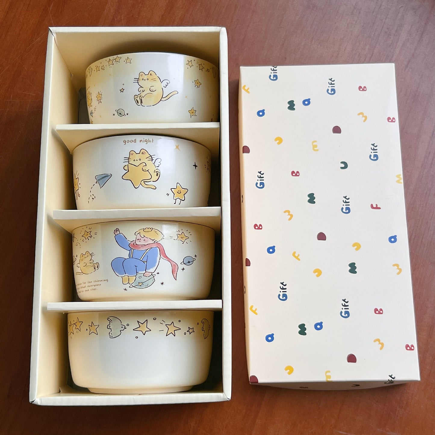 Star Prince themed ceramic bowl gift set with four illustrated bowls in a box